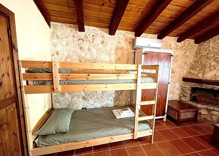 - Castel Del Monte 度假居 科拉托