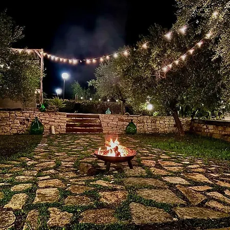 Holiday home - Castel Del Monte *